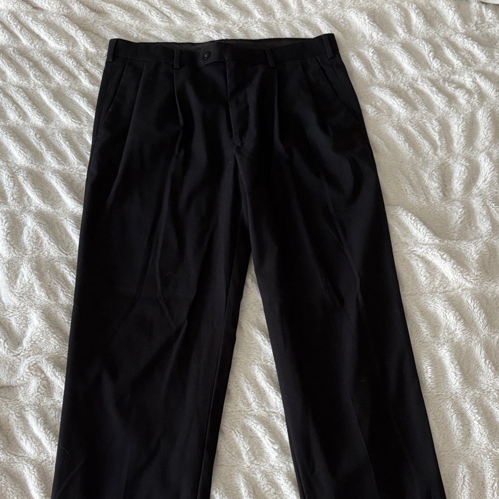 Axist Men's Sleek Black Dress Pants